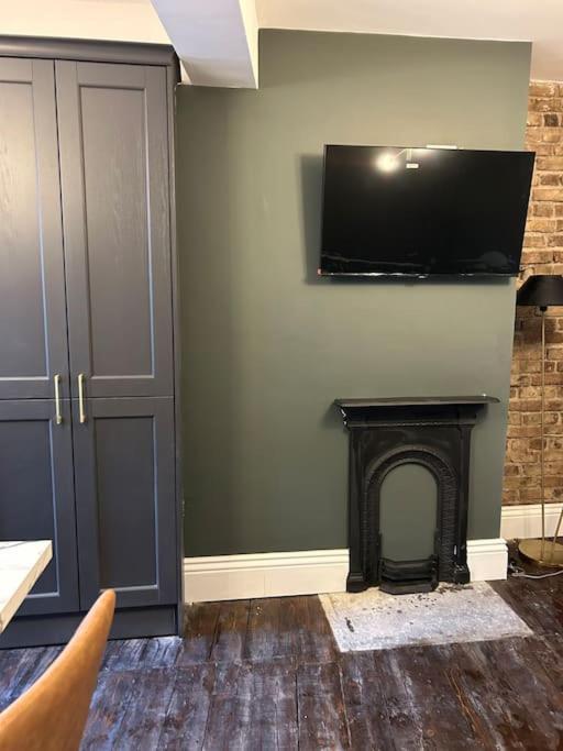 Patrick Street Townhouse Apartment Cork Luaran gambar