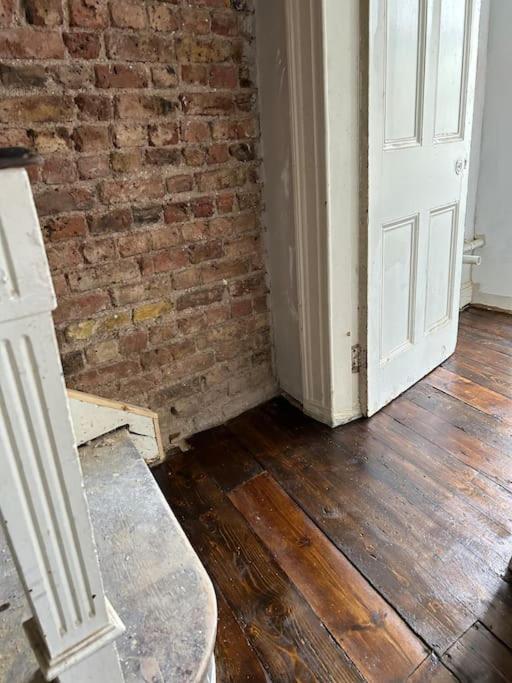 Patrick Street Townhouse Apartment Cork Luaran gambar